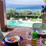 Vista Mare E Piscina Privata Ad